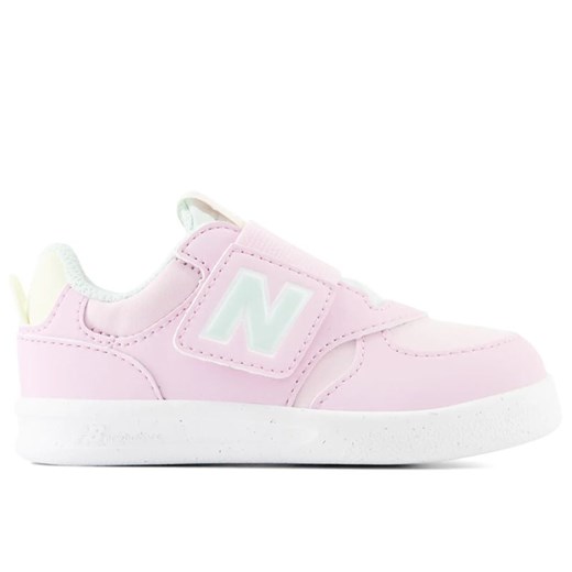 Buty New Balance NW300PY1 - różowe ze sklepu streetstyle24.pl w kategorii Buty sportowe dziecięce - zdjęcie 161389597