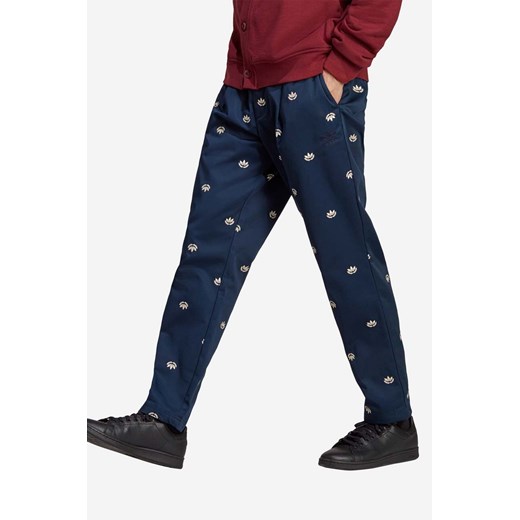 adidas Originals spodnie Hta Chino męskie kolor granatowy wzorzyste XL PRM