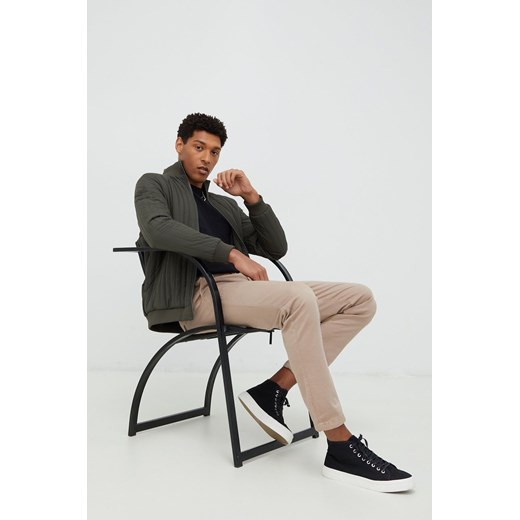 Rains kurtka bomber 18300 Liner High Neck Jacket kolor zielony przejściowa Rains S promocja PRM