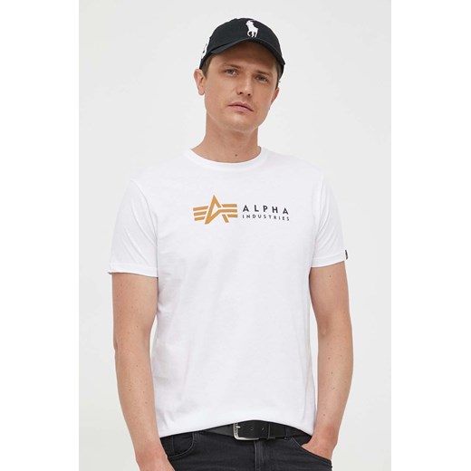Alpha Industries t-shirt bawełniany  Alpha Label T kolor biały z nadrukiem 118502 09 118502.09-BIALY ze sklepu PRM w kategorii T-shirty męskie - zdjęcie 161407836