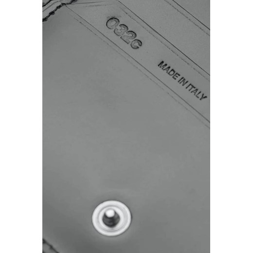 032C portfel skórzany Fold Wallet kolor czarny SS23.A.8000-BLACK One Size PRM promocyjna cena
