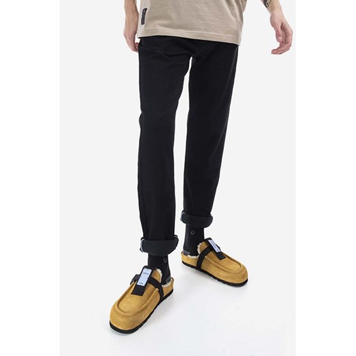 MCQ jeansy męskie kolor czarny 623398RRR211000-BLACK ze sklepu PRM w kategorii Jeansy męskie - zdjęcie 161409245