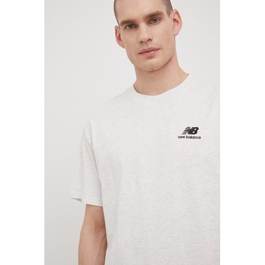 New Balance t-shirt bawełniany UT21503SAH kolor szary z aplikacją UT21503SAH-SAH ze sklepu PRM w kategorii T-shirty męskie - zdjęcie 161412098