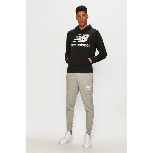 New Balance Bluza MT03558BK męska kolor czarny z kapturem z nadrukiem New Balance M PRM