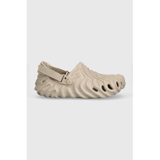 Crocs klapki SALEHE BEMBURY X THE POLLEX CLOG kolor beżowy 207393.2DO-HORCHATA Crocs 45/46 PRM