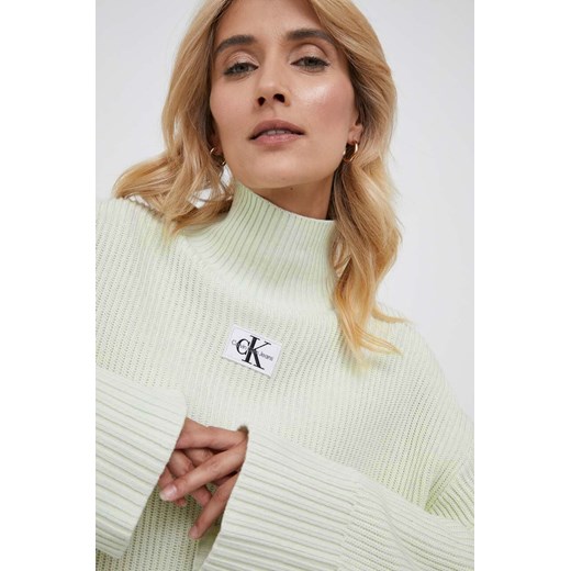 Calvin Klein Jeans sweter bawełniany kolor zielony ciepły z golfem L ANSWEAR.com