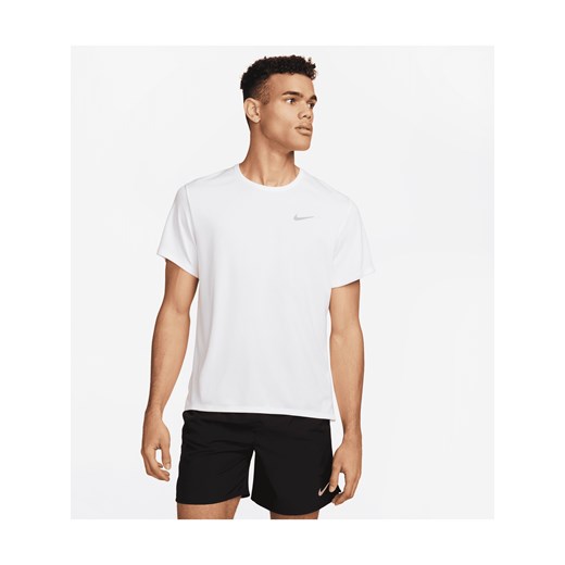Męska koszulka z krótkim rękawem do biegania Nike Dri-FIT UV Miler - Biel ze sklepu Nike poland w kategorii T-shirty męskie - zdjęcie 161523915