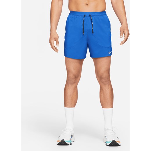 Męskie spodenki z szortami do biegania 13 cm Nike Flex Stride - Niebieski ze sklepu Nike poland w kategorii Spodenki męskie - zdjęcie 161524996