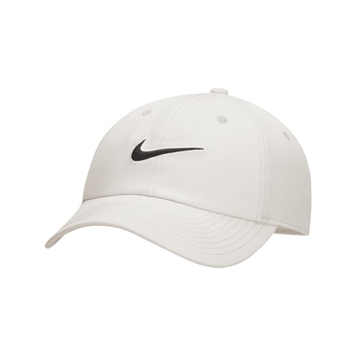 Czapka o nieusztywnianej konstrukcji Swoosh Nike Club - Szary ze sklepu Nike poland w kategorii Czapki z daszkiem męskie - zdjęcie 161527707