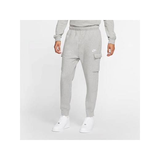Męskie bojówki Nike Sportswear Club Fleece - Szary ze sklepu Nike poland w kategorii Spodnie męskie - zdjęcie 161528147