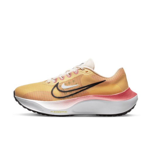 Damskie buty do biegania po asfalcie Nike Zoom Fly 5 - Brązowy Nike 44.5 Nike poland