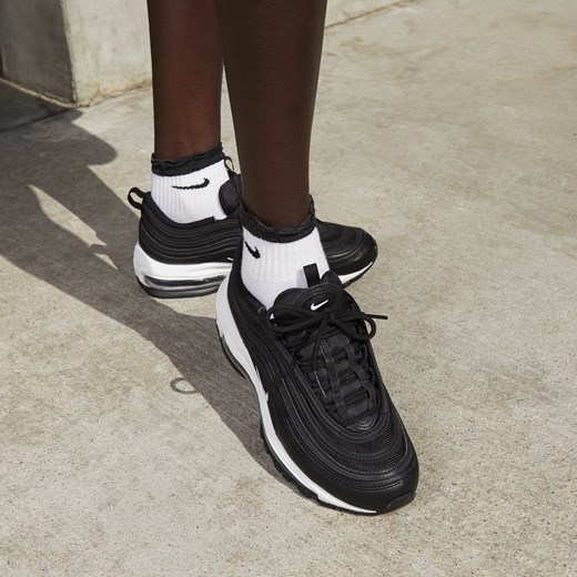 Buty sportowe damskie Nike sznurowane na wiosnę na płaskiej podeszwie 