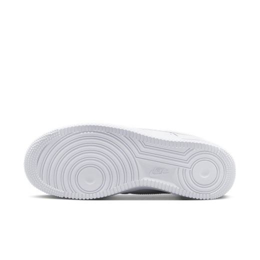 Białe buty sportowe damskie Nike do koszykówki air force na płaskiej podeszwie sznurowane 