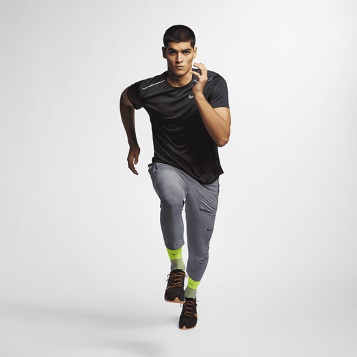 Męska koszulka z krótkim rękawem do biegania Nike Dri-FIT Miler - Czerń Nike XXL Nike poland