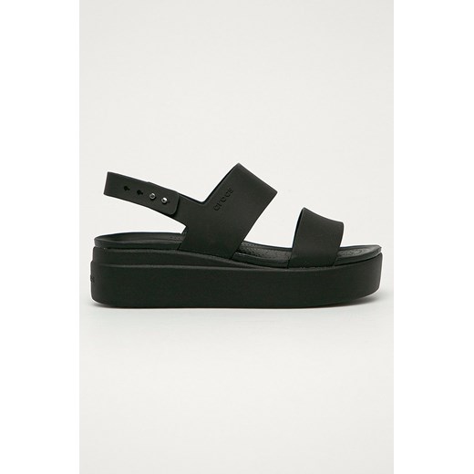 Crocs sandały Brooklyn Low Wedge damskie kolor czarny 206453 Crocs 34/35 PRM