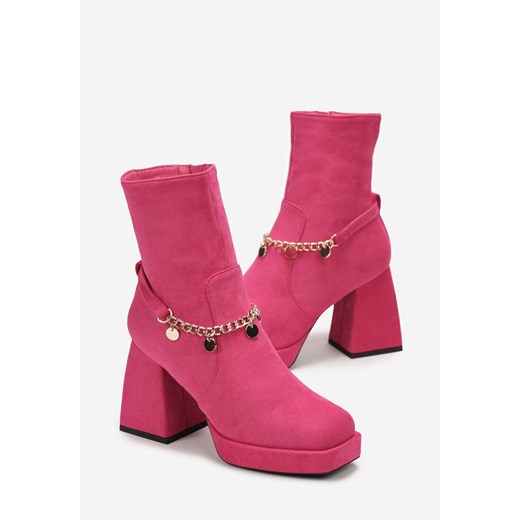 Botki Born2be z zamkiem na platformie 