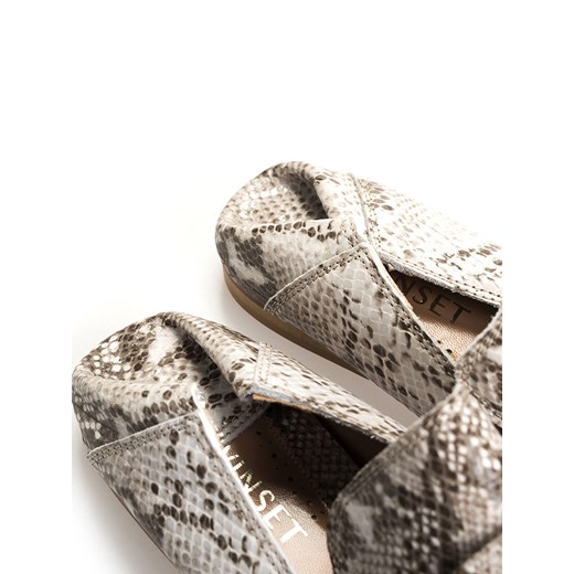 Twinset Mokasyny "Loafers" | 191TCP082 | Mocassino | Beżowy 40 okazja ubierzsie.com
