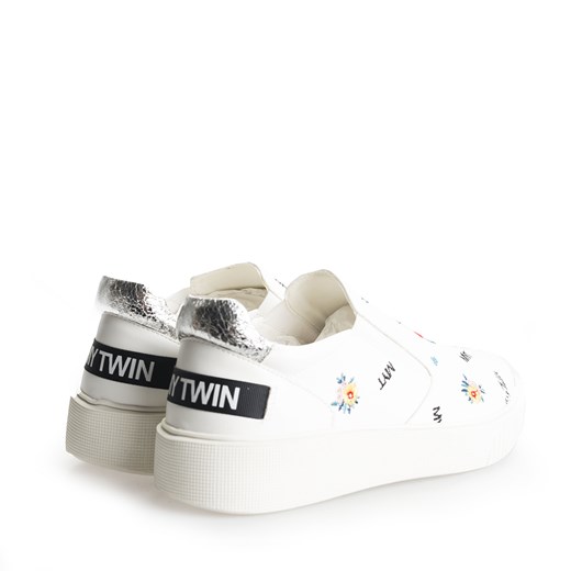 Twinset Sneakersy | 191MCP082 | Slip on | Biały 39 promocyjna cena ubierzsie.com