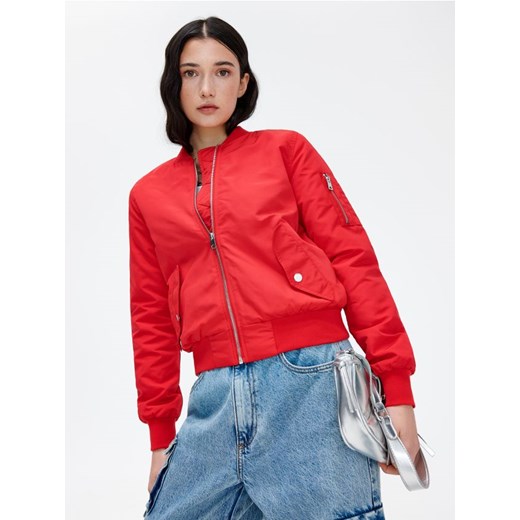 Cropp - Czerwona kurtka bomber - czerwony Cropp S okazyjna cena Cropp
