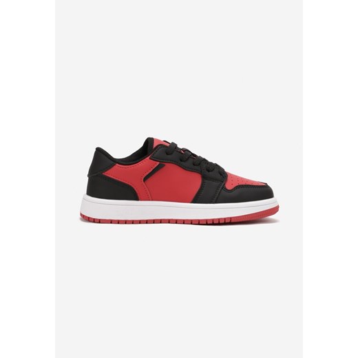 Czarno-Czerwone Sznurowane Buty Sportowe na Płaskiej Podeszwie Dodatkowo Zapinane na Rzep Babes ze sklepu born2be.pl w kategorii Buty sportowe dziecięce - zdjęcie 161681028