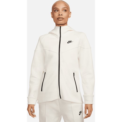 Damska bluza z kapturem i zamkiem na całej długości Nike Sportswear Tech Fleece Windrunner - Brązowy ze sklepu Nike poland w kategorii Bluzy damskie - zdjęcie 161708429