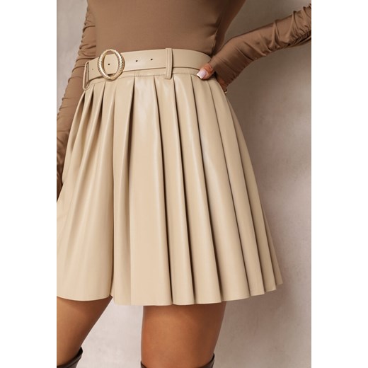 Jasnobeżowa Mini Spódnica w Plisy z Paskiem Zapinanym na Klamrę Samanthile Renee L Renee odzież