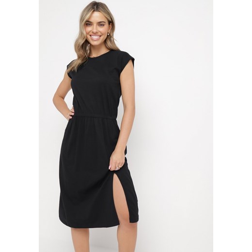 Czarna Sukienka Caalia ze sklepu Born2be Odzież w kategorii Sukienki - zdjęcie 161962876