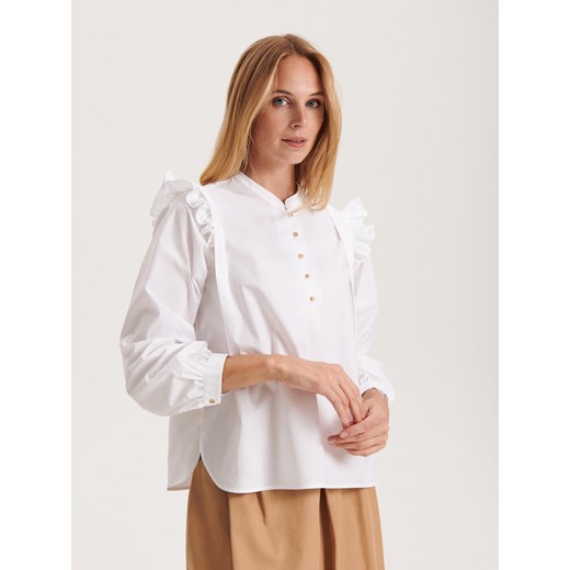 Bluzka damska Reserved biała z okrągłym dekoltem z długim rękawem 