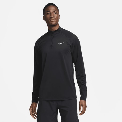 T-shirt męski Nike z długimi rękawami w sportowym stylu 