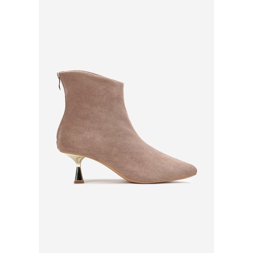 Ciemnobeżowe Botki na Metalicznej Kaczuszce z Noskiem w Szpic Factoria 38 okazja born2be.pl