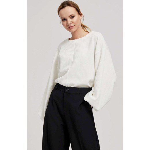 Bluza z bufiastymi rękawami kremowa 4220, Kolor biały, Rozmiar XS, Moodo ze sklepu Primodo w kategorii Bluzy damskie - zdjęcie 162083335