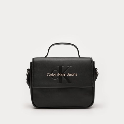 CALVIN KLEIN TOREBKA SCULPTED BOXY FLAP CB20 MONO Calvin Klein ONE SIZE Symbiosis okazyjna cena