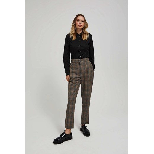 Gładka koszula z ozdobnymi guzikami XXL Moodo.pl