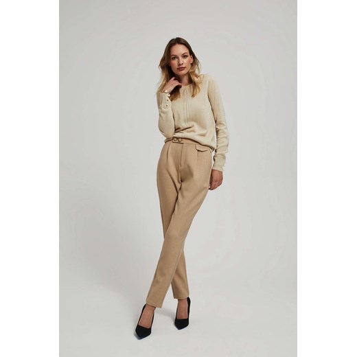 Eleganckie spodnie beżowe ze sklepu Moodo.pl w kategorii Spodnie damskie - zdjęcie 162162725