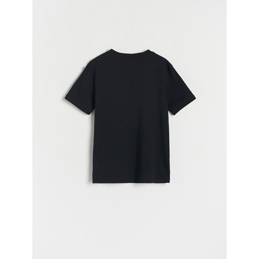 Czarny t-shirt chłopięce Reserved z haftami z krótkim rękawem 