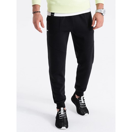 Spodnie męskie dresowe joggery - czarne V1 OM-PASK-22FW-008 ze sklepu ombre w kategorii Spodnie męskie - zdjęcie 162367246