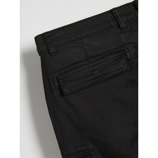 Reserved - Spodnie cargo slim fit - czarny Reserved L Reserved