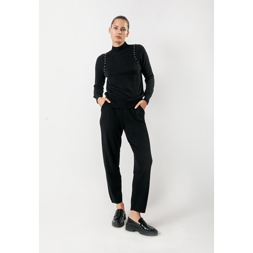 Czarne dzianinowe spodnie z kieszeniami ze sklepu Molton w kategorii Spodnie damskie - zdjęcie 162541315