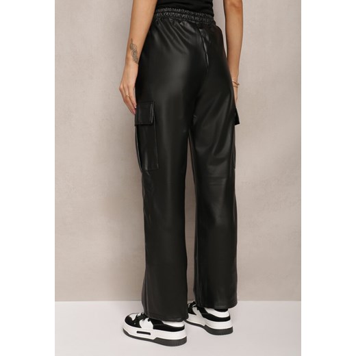 Czarne Szerokie Spodnie High Waist w Stylu Cargo z Gumką w Pasie i Kieszeniami Renee M/L okazja Renee odzież