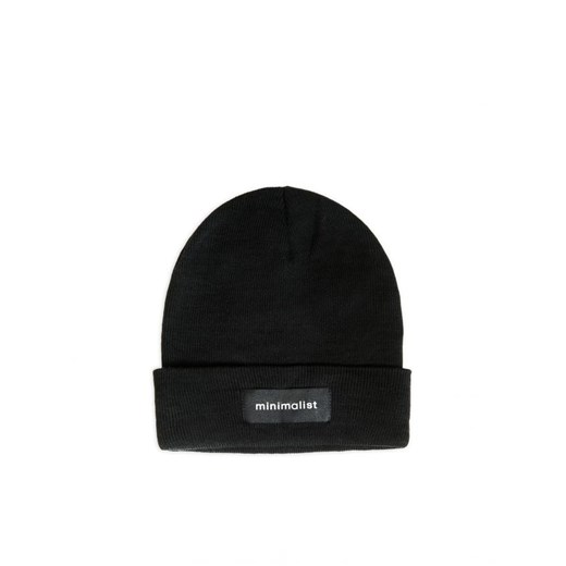 Cropp - Czapka beanie z naszywką - czarny Cropp Uniwersalny Cropp