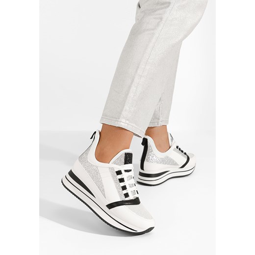 Białe sneakersy na koturnie Tamila ze sklepu Zapatos w kategorii Buty sportowe damskie - zdjęcie 162858926
