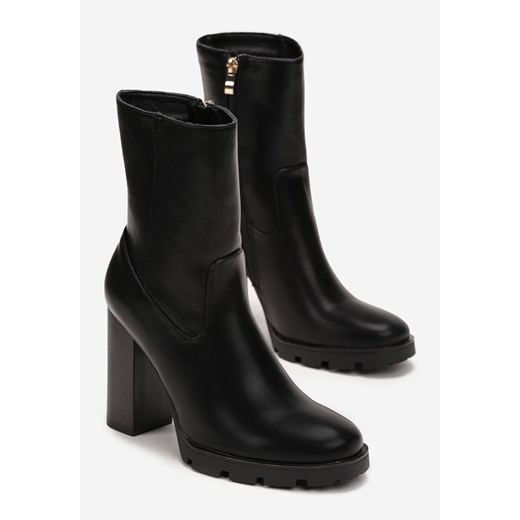 Botki Born2be na obcasie 