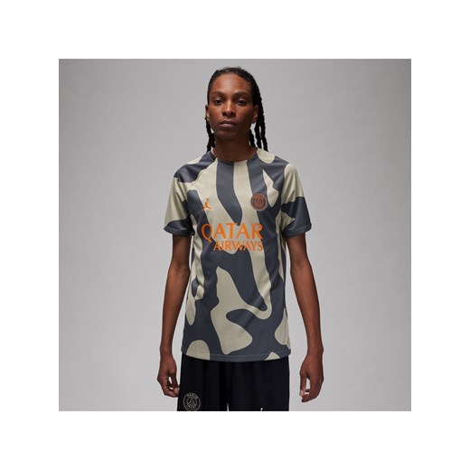 Męska przedmeczowa koszulka piłkarska z krótkim rękawem Jordan Dri-FIT Paris Saint-Germain Academy Pro (wersja trzecia) - Brązowy ze sklepu Nike poland w kategorii T-shirty męskie - zdjęcie 163460447