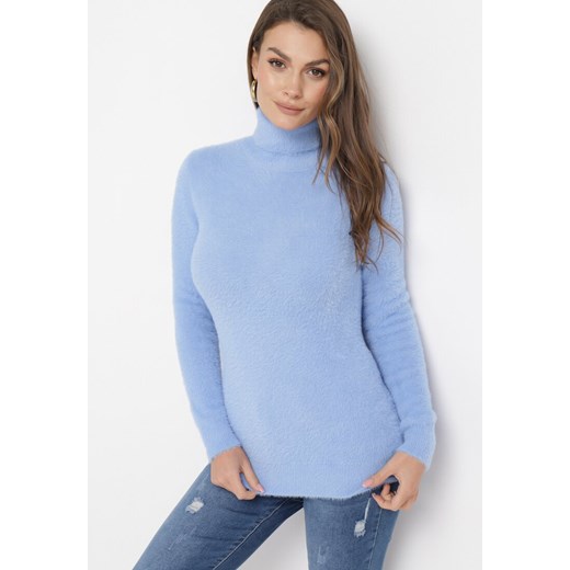 Sweter damski niebieski Born2be z golfem