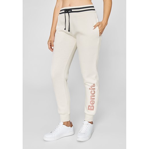 Bench Spodnie dresowe &quot;Sinead&quot; w kolorze białym ze sklepu Limango Polska w kategorii Spodnie damskie - zdjęcie 163708475
