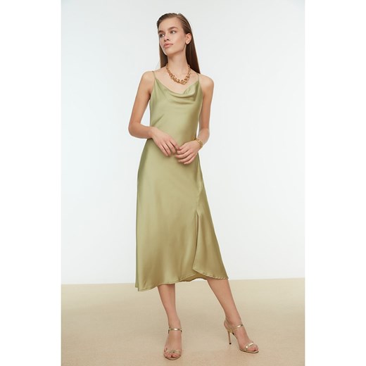 trendyol Sukienka w kolorze zielonym ze sklepu Limango Polska w kategorii Sukienki - zdjęcie 163757179