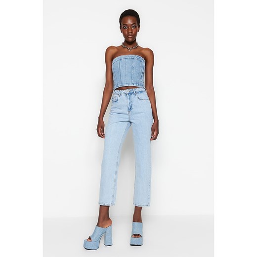 trendyol Dżinsy - Regular fit - w kolorze błękitnym ze sklepu Limango Polska w kategorii Jeansy damskie - zdjęcie 163786359