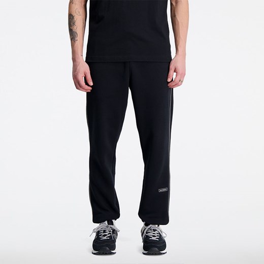 Spodnie męskie New Balance MP33518BK – czarne ze sklepu New Balance Poland w kategorii Spodnie męskie - zdjęcie 163887106