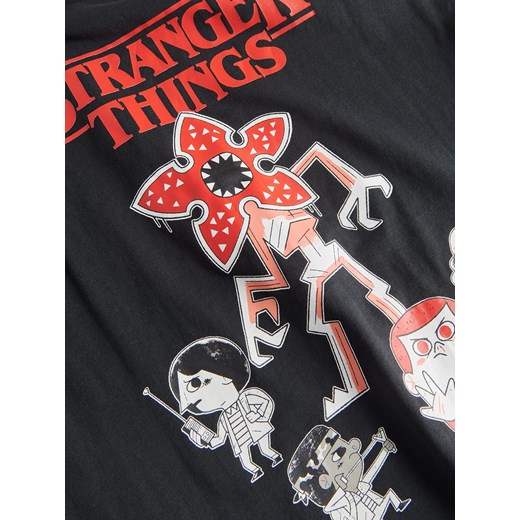 T-shirt chłopięce czarny Reserved z nadrukami z długim rękawem