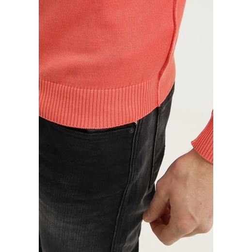 Benetton Sweter coral red zalando rozowy długie